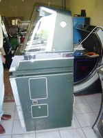 AMI J200